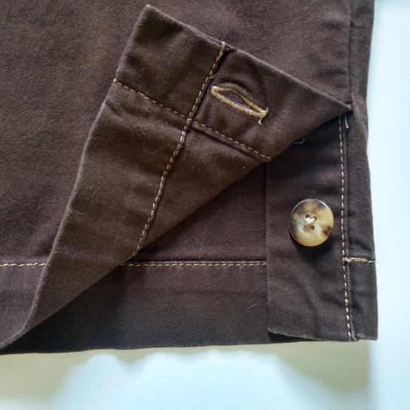 Eddie Bauer Chocolate Brown Capris Size 8 - Picture 5 of 7